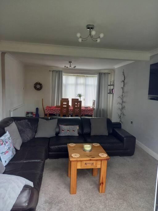 Modernised Home With 2 Bedrooms In Cardiff Dış mekan fotoğraf