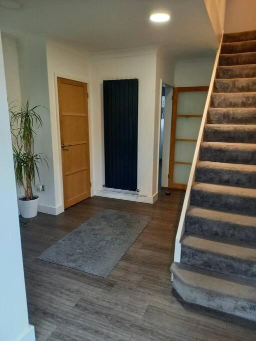 Modernised Home With 2 Bedrooms In Cardiff Dış mekan fotoğraf
